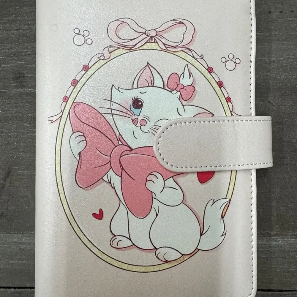 Marie Cat A6 6 Ring Binder & Paper